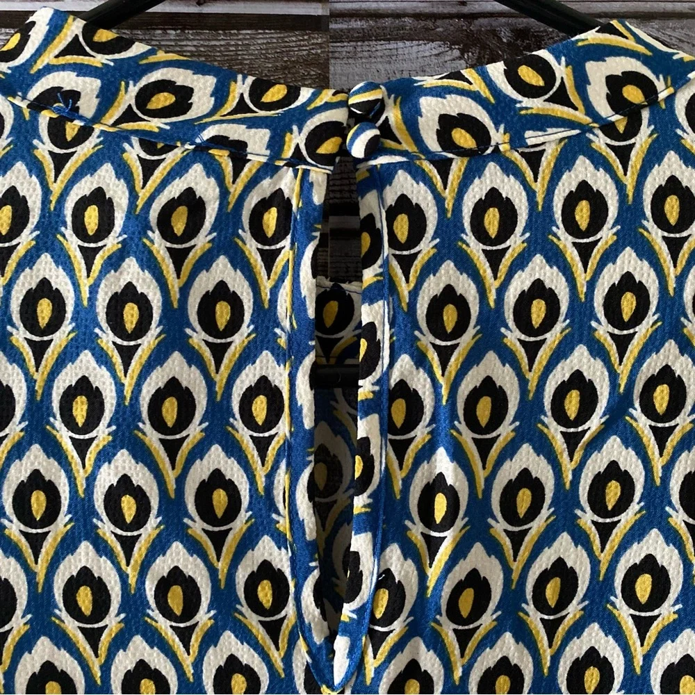 Cupcakes and Cashmere Long-Sleeved Blouse Size M‎ - Picture 5 of 8